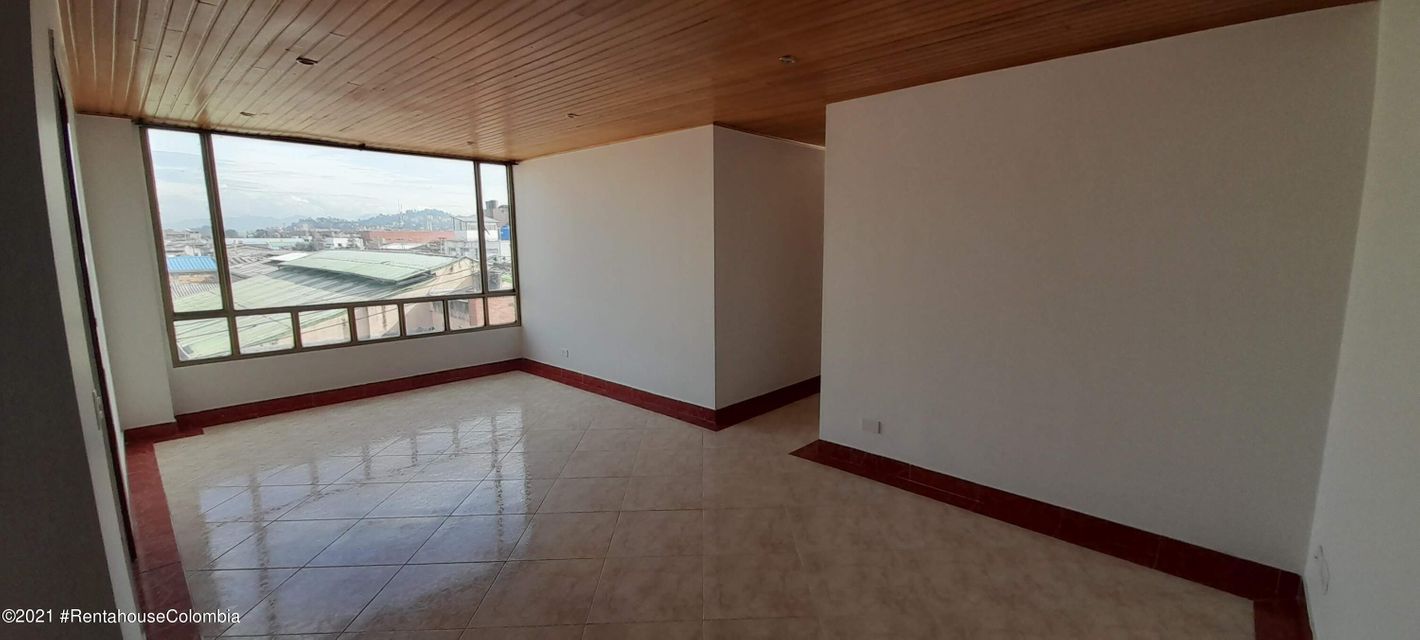 Apartamento en  Julio Flores COD: 22-813