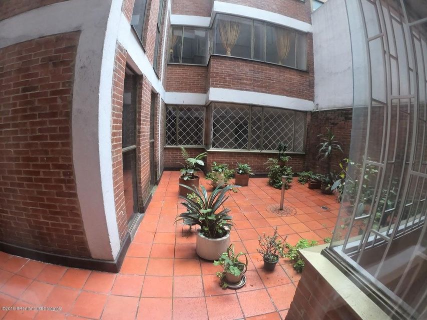 Apartamento en  7 de Agosto(Bogota) COD: 22-920