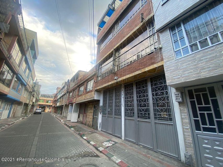 Casa en  Villa del Dorado(Bogota) CO: 22-1362