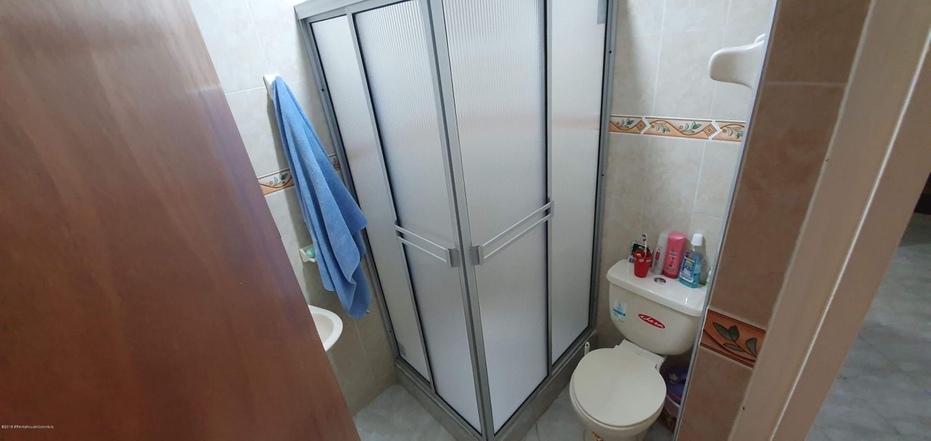 Vendo Apartamento en  Tuna Alta(Bogota) C.O  23-229