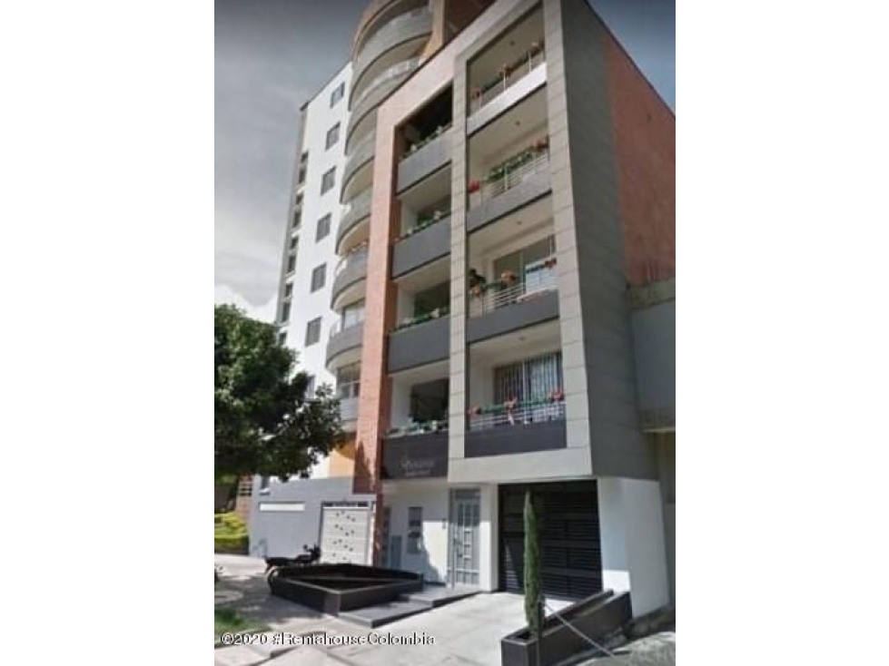 Vendo Apartamento en  Simon Bolivar C.C 22-560
