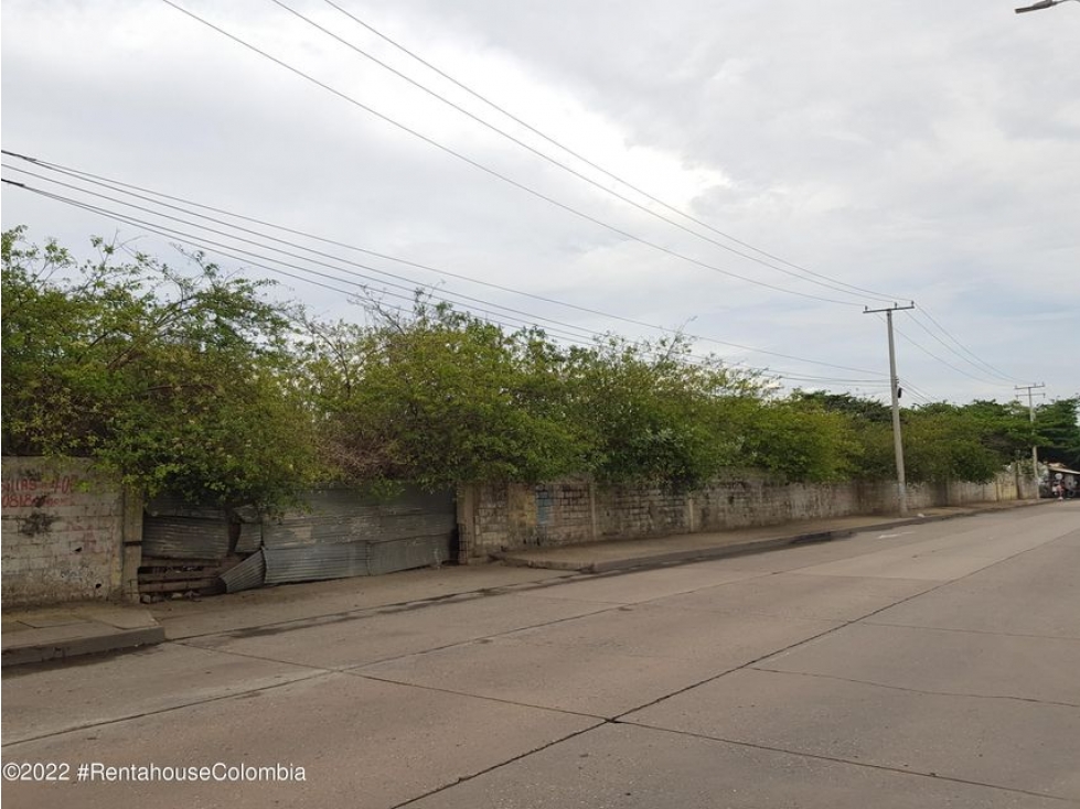 Vendo Lote en  La Concepcion C.C 22-1875