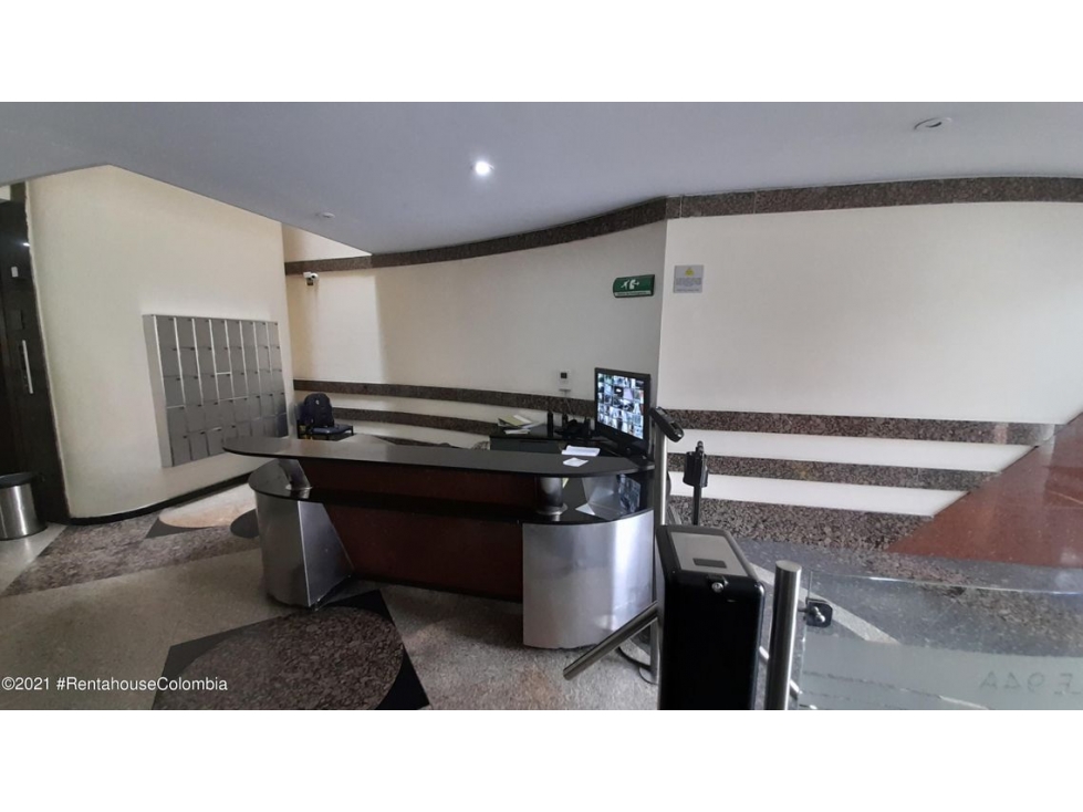 Comercial en  Chico(Bogota) RAH CO: 23-161
