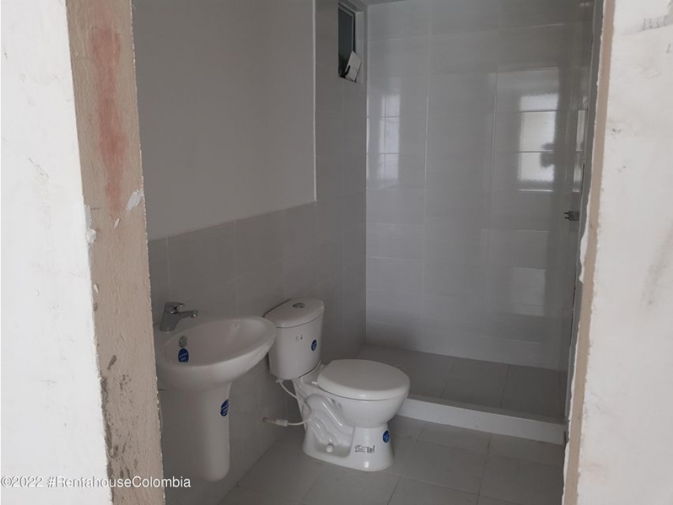 Vendo Apartamento en  La Concepcion M.C22-1885