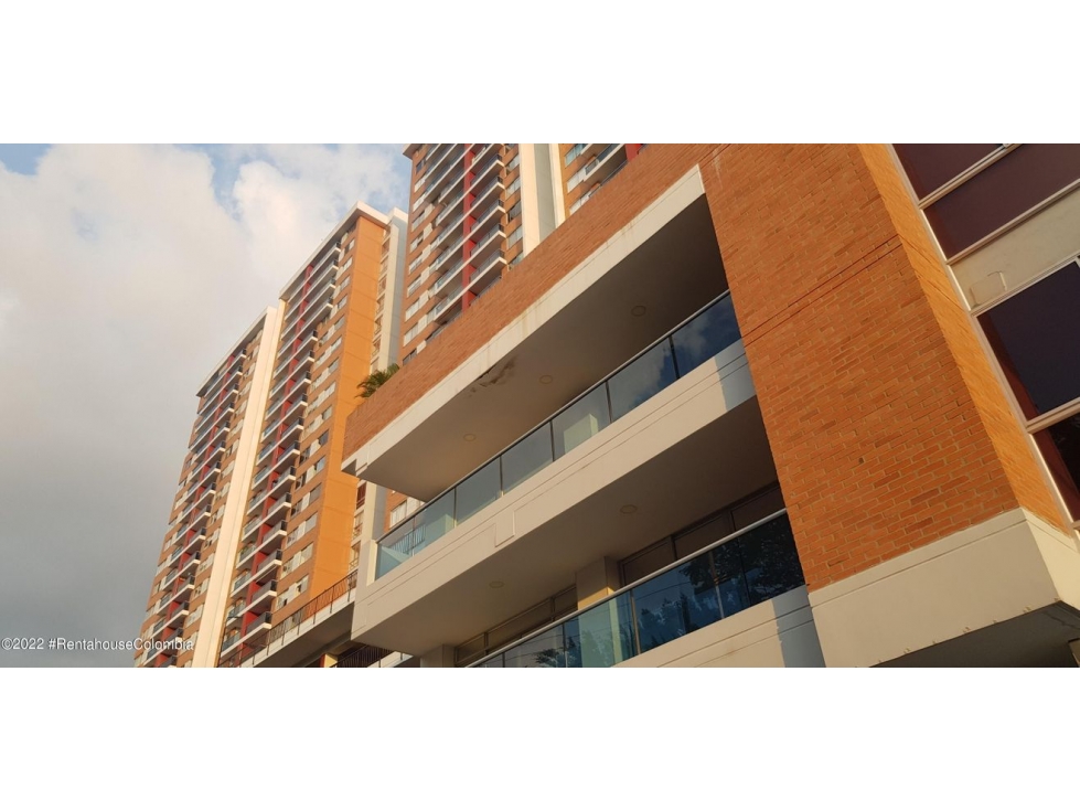 Vendo Apartamento en  Floridablanca C.C 22-2515