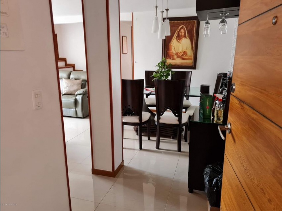 Vendo Apartamento en  Pilarica II C.C 22-725