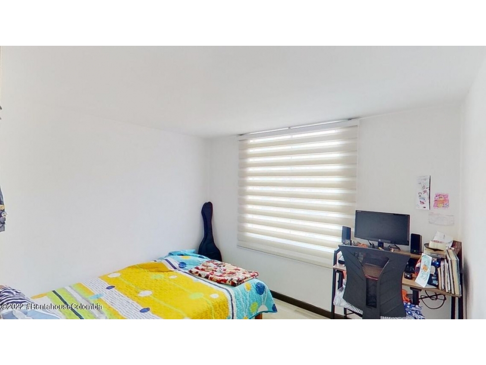 Apartamento en  Campo Alegre RAH CO: 22-2951