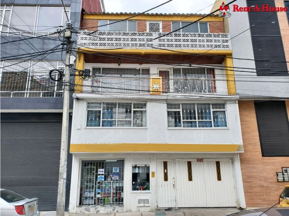 Vendo Casa en  La Trinidad(Bogota) C.C 22-784