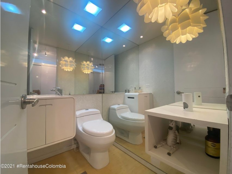 Vendo Apartamento en  El Nogal(Bogota) C.C 22-1311