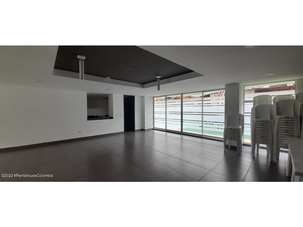 Apartamento en  Vergel Oriental RAH CO: 22-3102