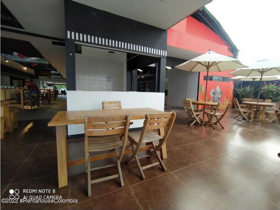 Comercial en  Quinta Paredes RAH CO: 22-3157