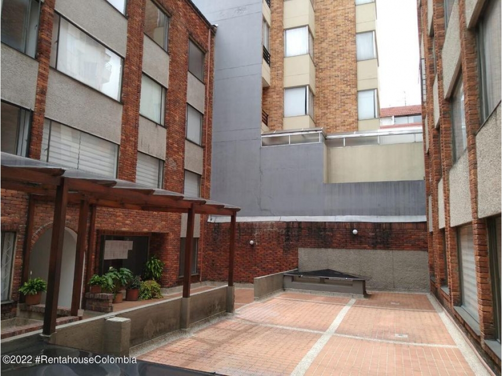 Apartamento en  Cedro Salazar RAH CO: 22-3176