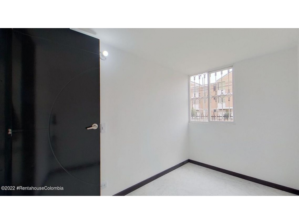 Apartamento en  Las Margaritas RAH CO: 22-3219