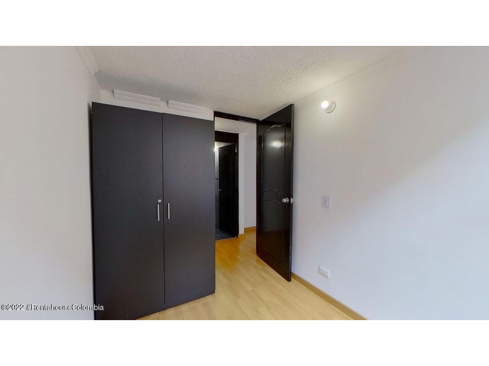 Apartamento en  San Pedro(Bogota) RAH CO: 23-340