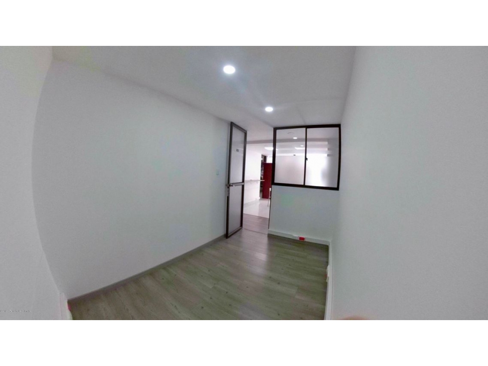 Comercial en  La Castellana(Bogota) RAH CO: 23-933