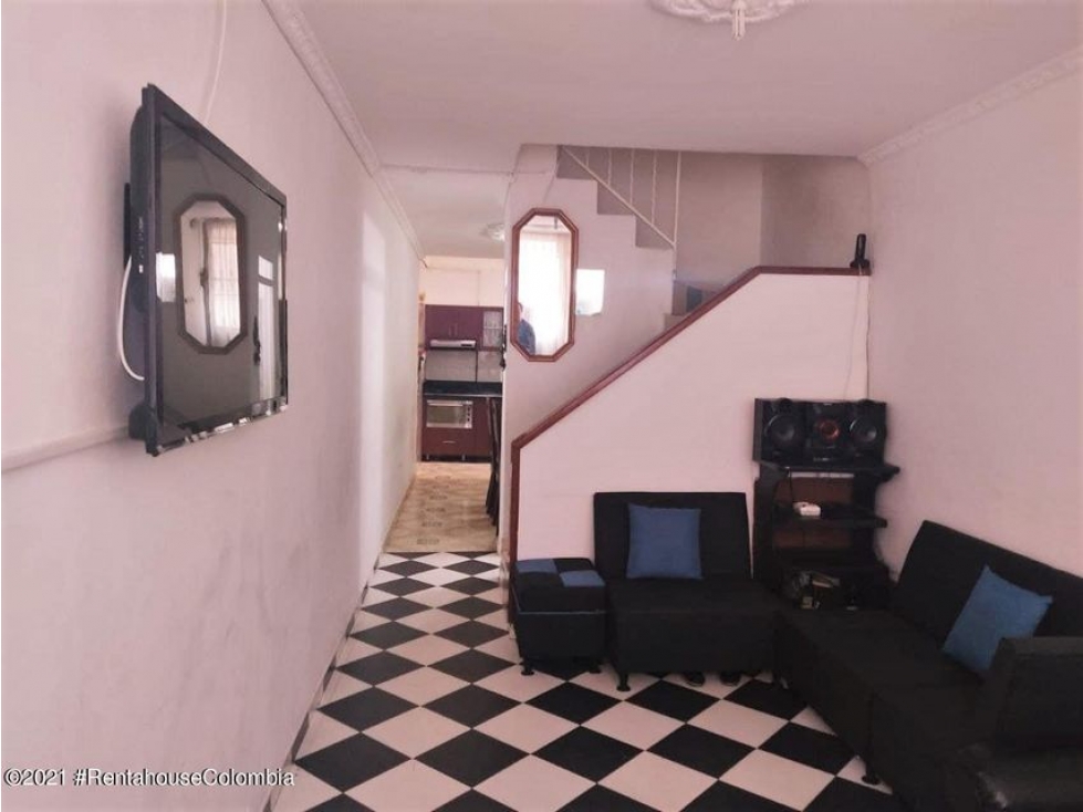 Vendo Casa en  Villa del Dorado(Bogota) C.O 23-404