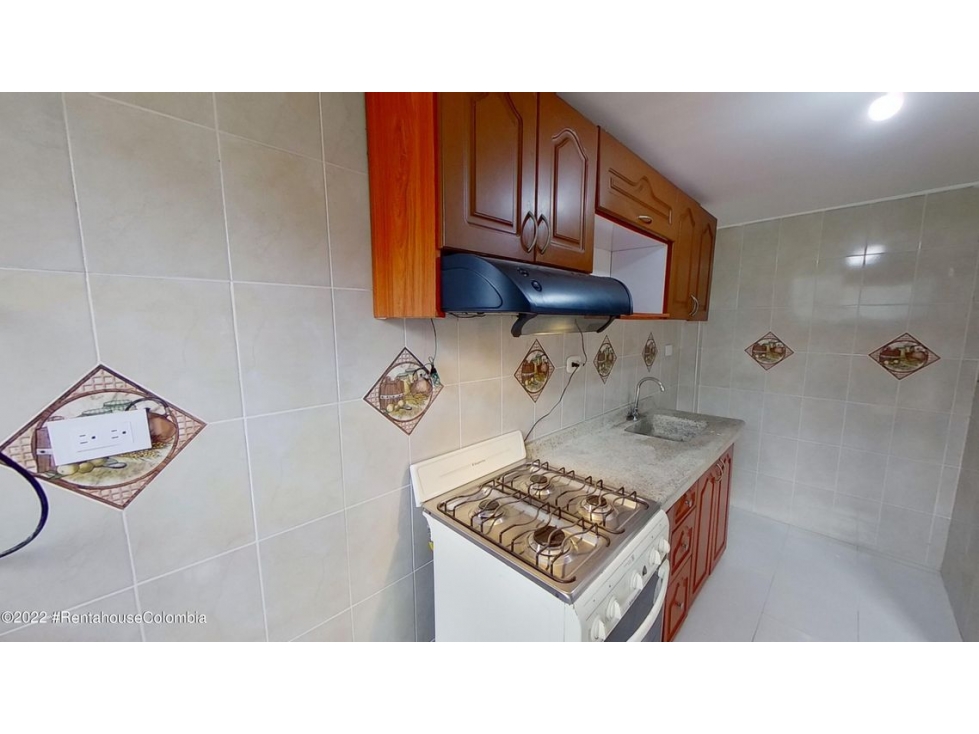 Apartamento en  Ciudad Kennedy RAH CO: 23-1236