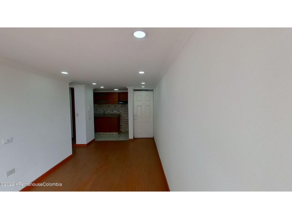 Apartamento en  Ciudad Techo RAH CO: 23-1313