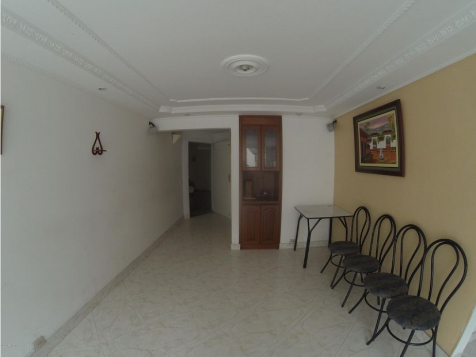 Vendo Apartamento en  Mazuren(Bogota)S.G. 23-1177