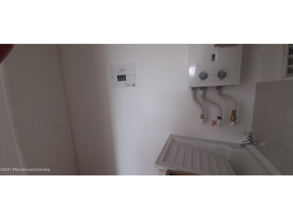 Vendo Apartamento en  Villa del Rio C.O 23-1380