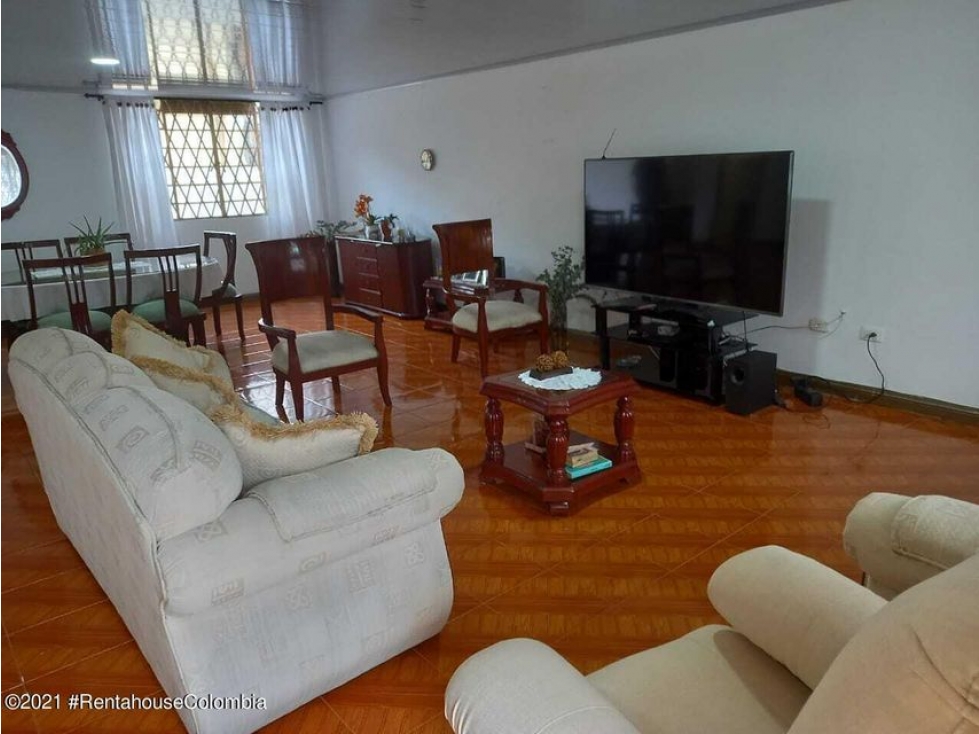 Vendo Casa en  Champagnat(Cali)S.G. 23-1625