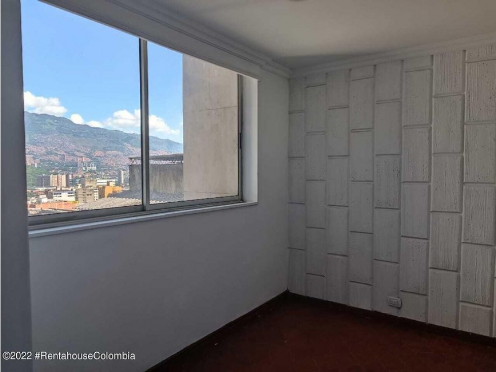 Apartamento en  Medellin RAH CO: 22-2794