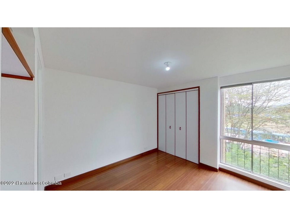 Apartamento en  Mirandela(Bogota) RAH CO: 22-3052