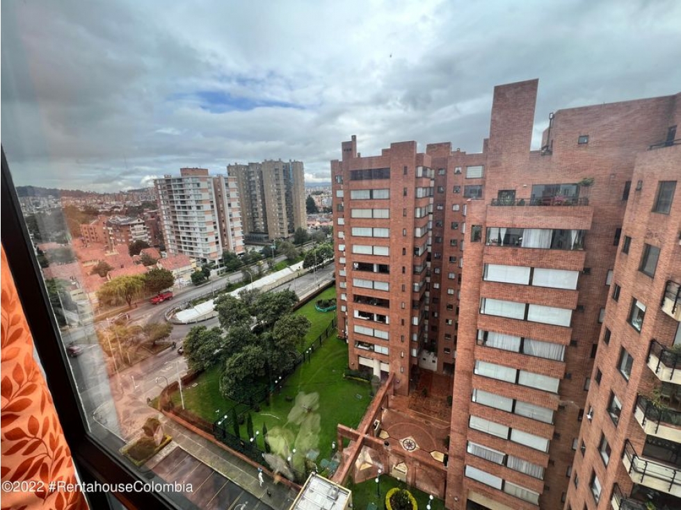 Apartamento en  La Calleja(Bogota) RAH CO: 23-704