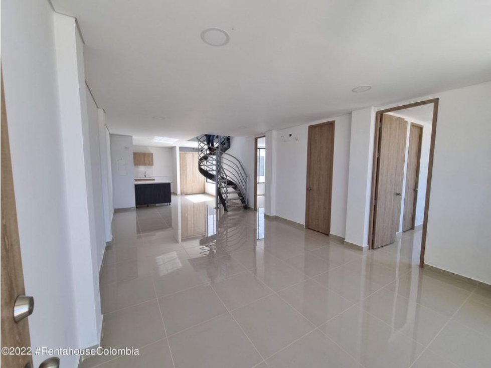 Apartamento en  Punta Canoa RAH CO: 23-1050