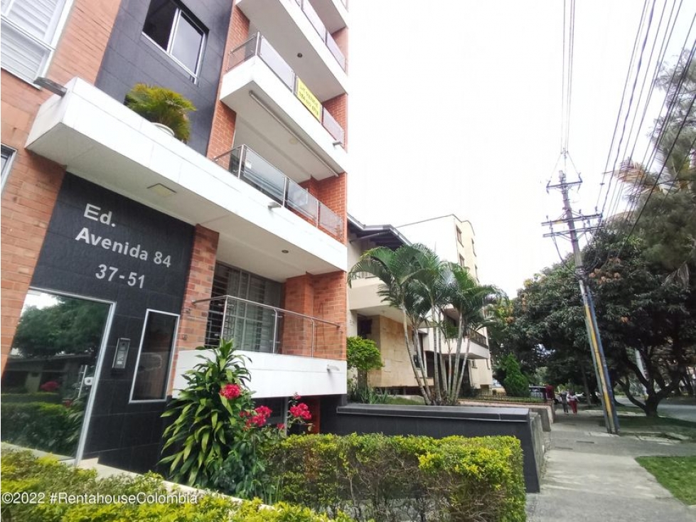 Apartamento en  Simon Bolivar RAH CO: 23-659
