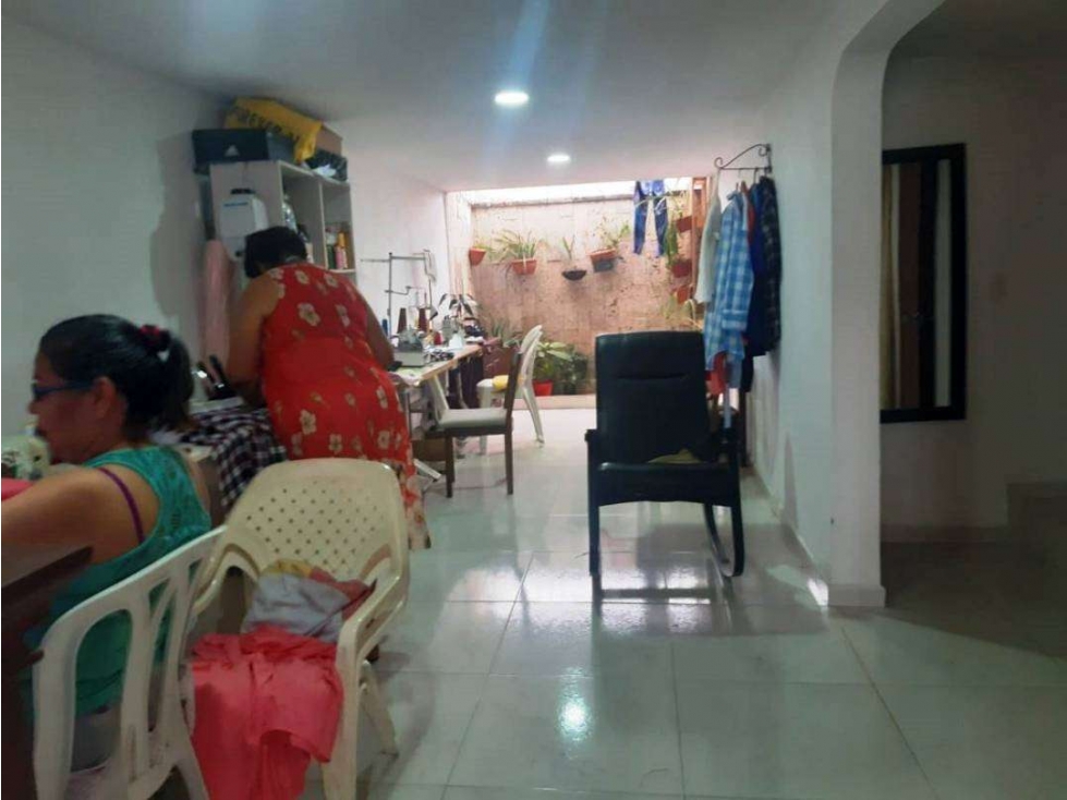 VENTA O PERMUTA DE CASA EN FLORIDABLANCA BARRIO ANDES  COD:249