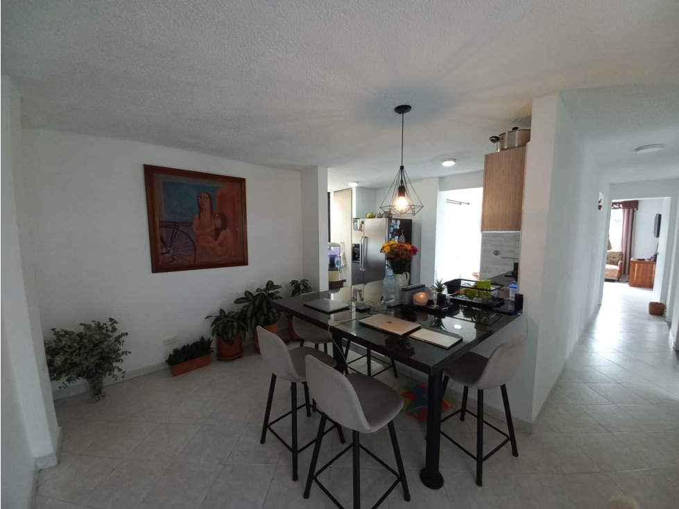 Vende Apartamento en Envigado CD 183150-2495451