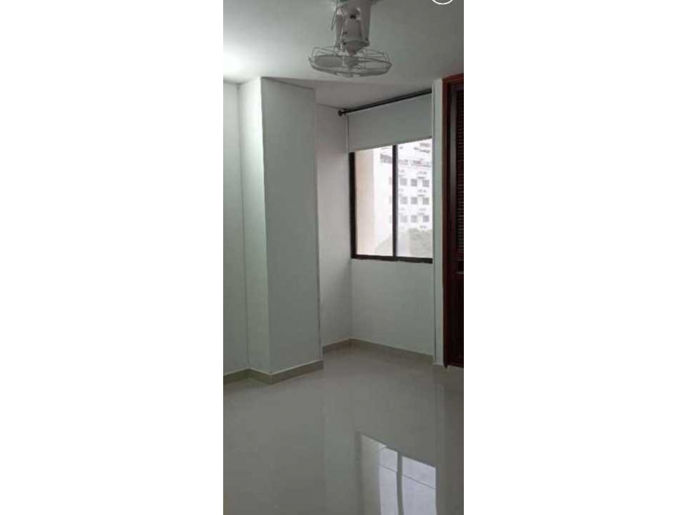 Apartamento remodelado en piso 4 rodadero reservado