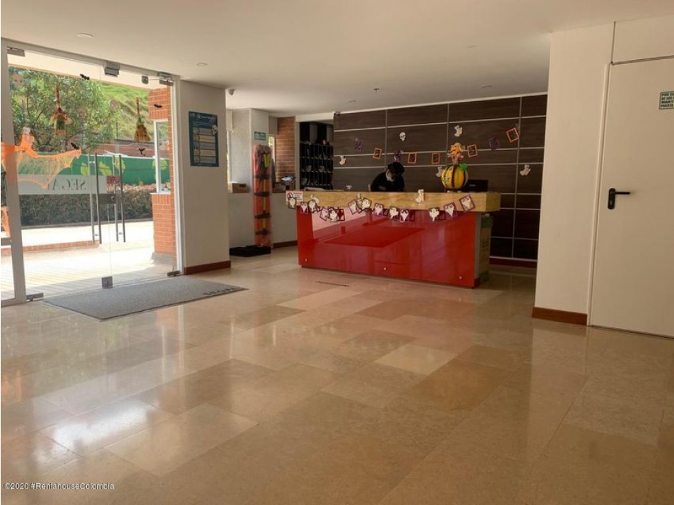 Apartamento en  Chapinero Alto RAH CO: 23-1347