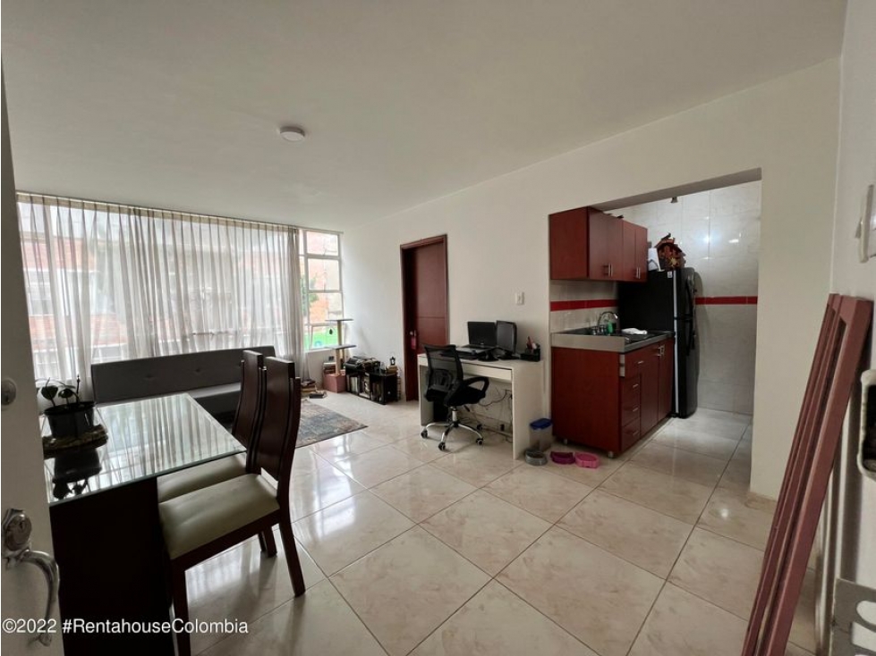 Apartamento en  Las Aguas(Bogota) RAH CO: 23-1943