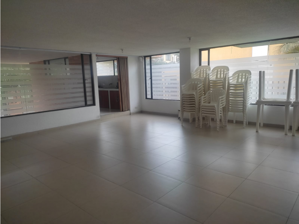 Apartamento en venta en Las Margaritas HABI 9853371932