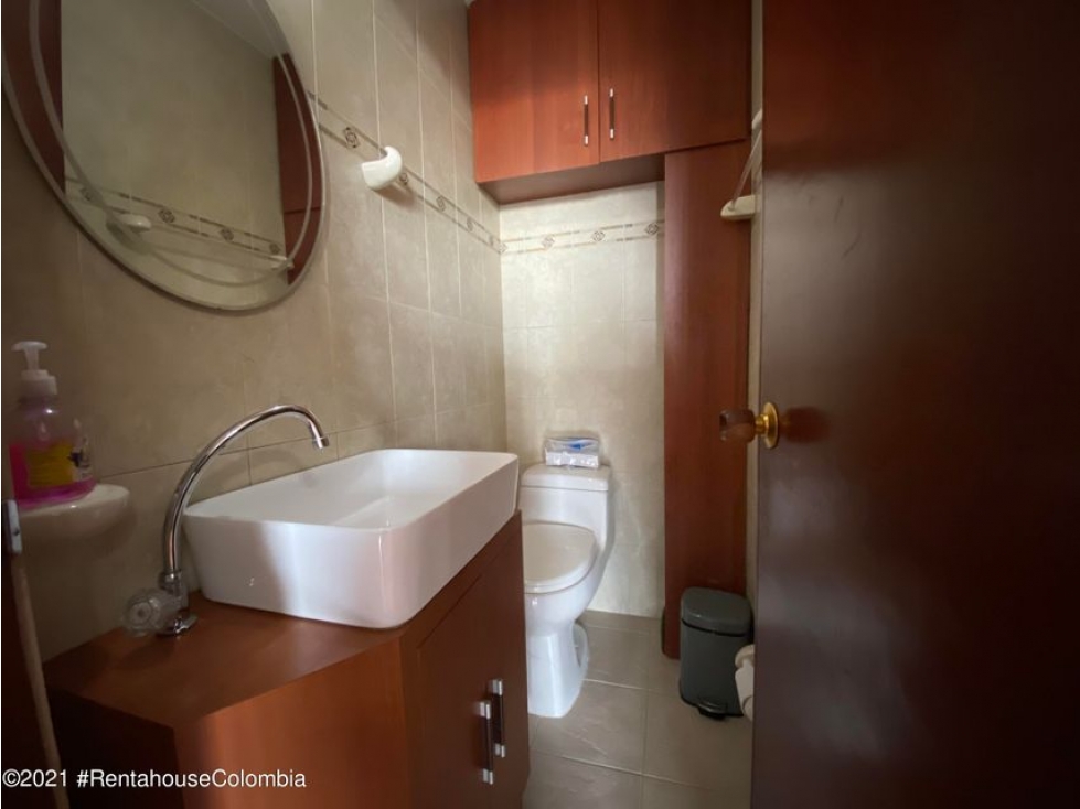 Comercial en  Lago Gaitan(Bogota) RAH CO: 23-845