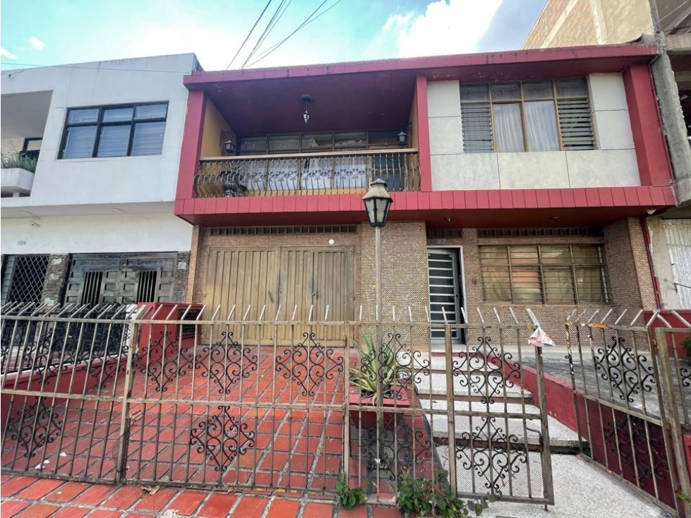 SE VENDE CASA EN COLSEGUROS ( MM)