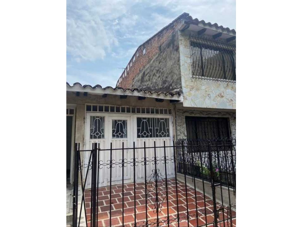 VENDO CASA EN MAYAPAN T.P