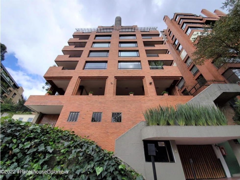 Apartamento en  Los Rosales RAH CO: 23-1860