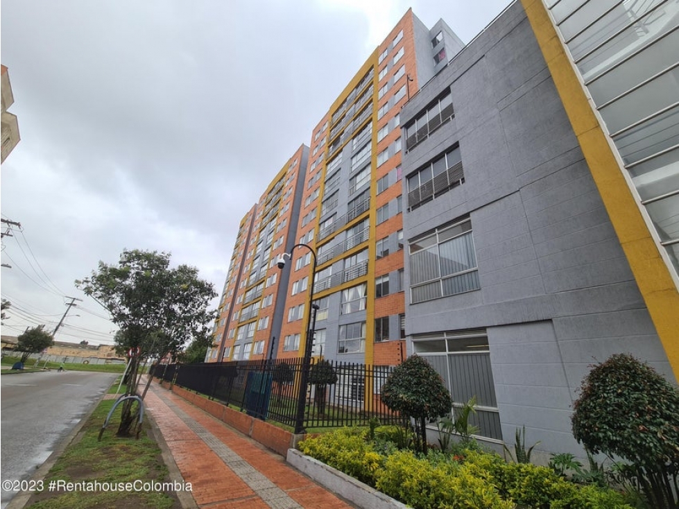 Apartamento en  Nueva Castilla RAH CO: 23-2185