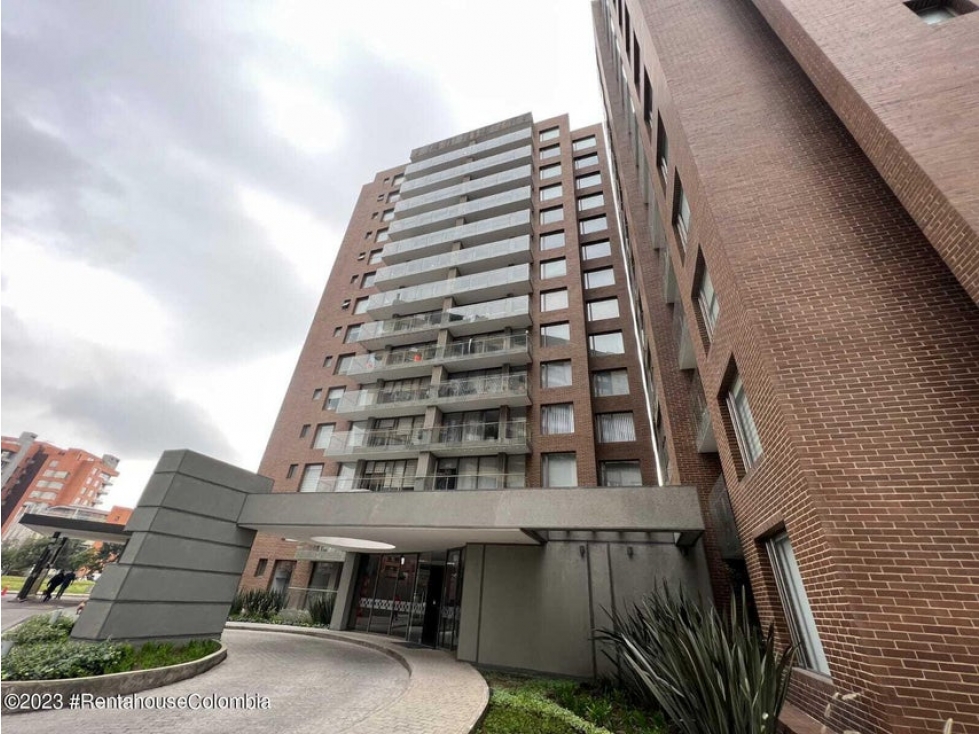 Apartamento en  Salitre Occidental RAH CO: 23-2233