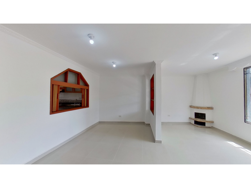 Casa en venta en  La Aurora NID 10085774746