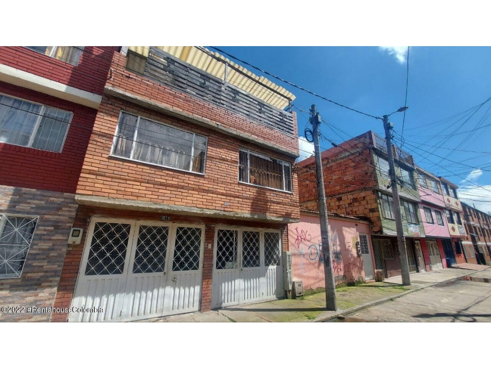 Casa en  Villa Catalina I(Bogota) RAH CO: 24-31