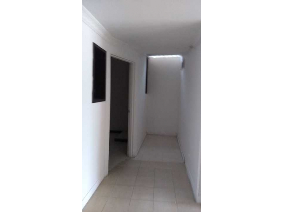 APARTAMENTO DUPLEX EN SANTA RITA PARA REMODELAR (D.C) CW:6886982