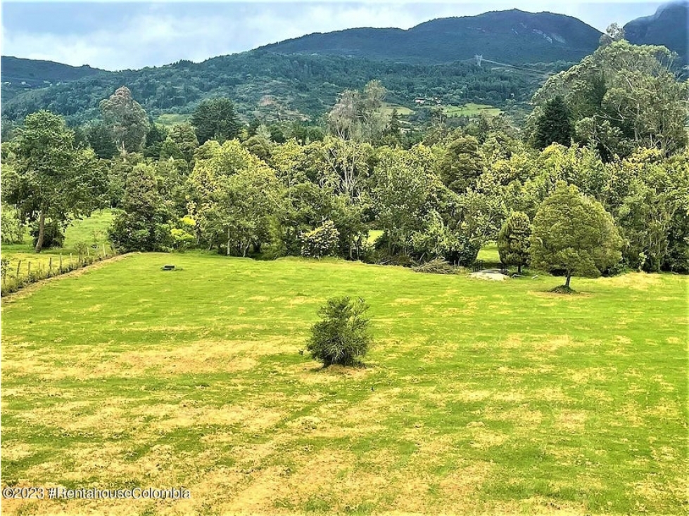 Lote en  Vereda La Floresta II RAH CO: 24-255