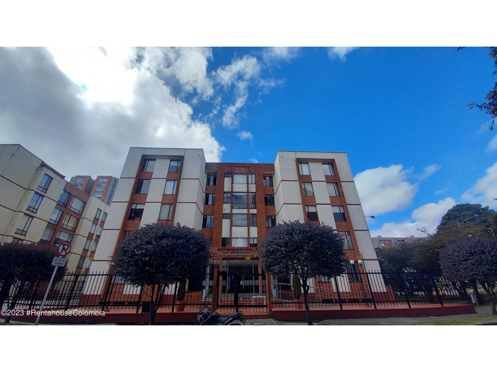 Apartamento en  Caobos Salazar RAH CO: 24-470