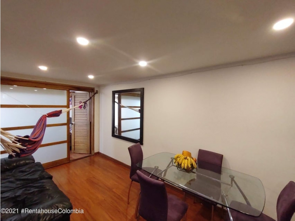 Apartamento en  Bogota RAH CO: 24-338