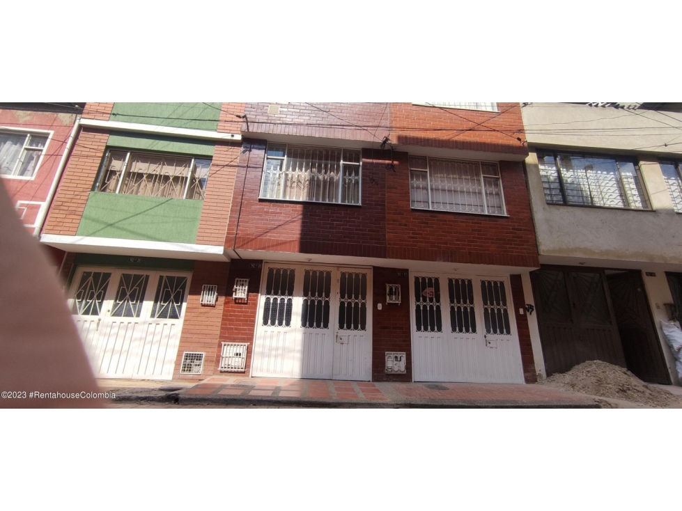 Casa en  Lombardia(Bogota) RAH CO: 24-781