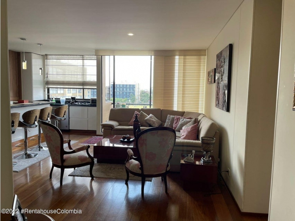 Apartamento en  Calahorra(Cajica) CB: 24-60